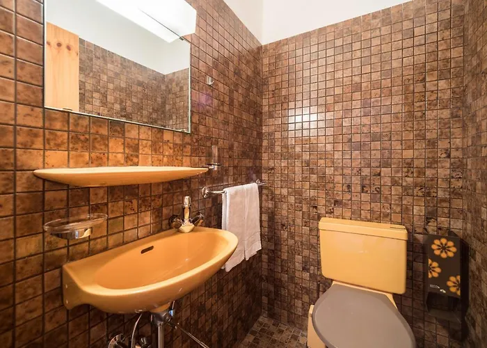 Daire Homes - Val Signina 8-17 Laax