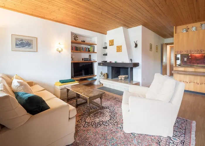 Homes - Val Signina 8-17 Laax