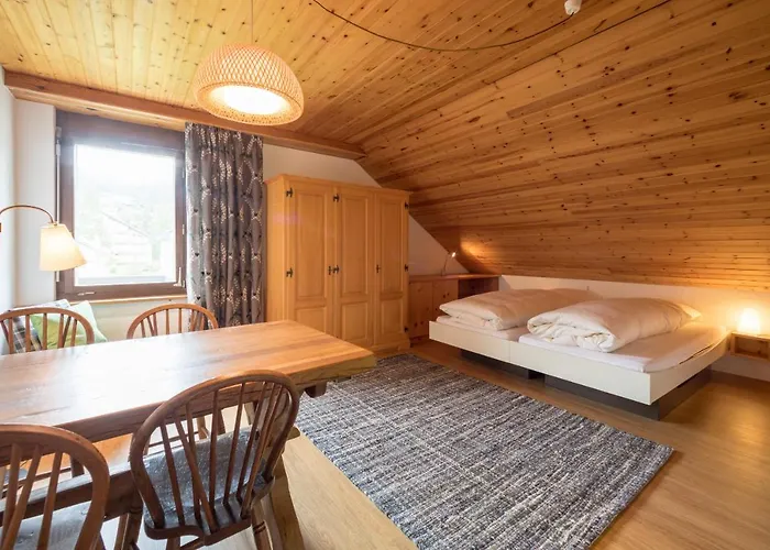 Homes - Val Signina 8-17 Laax